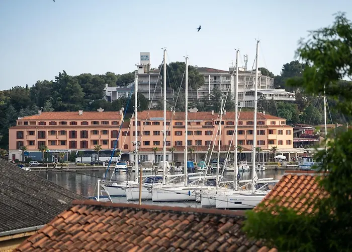 Kata Premium 아파트 브르사르