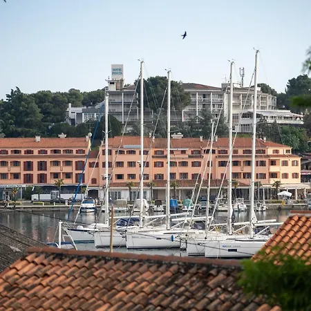 Kata Premium Апартаменты Врсар